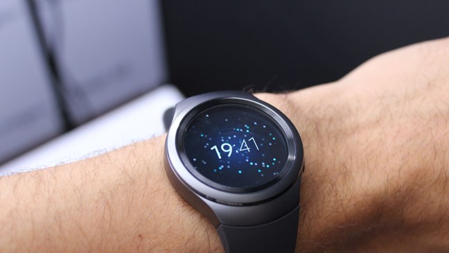 fitbit apple watch wearables